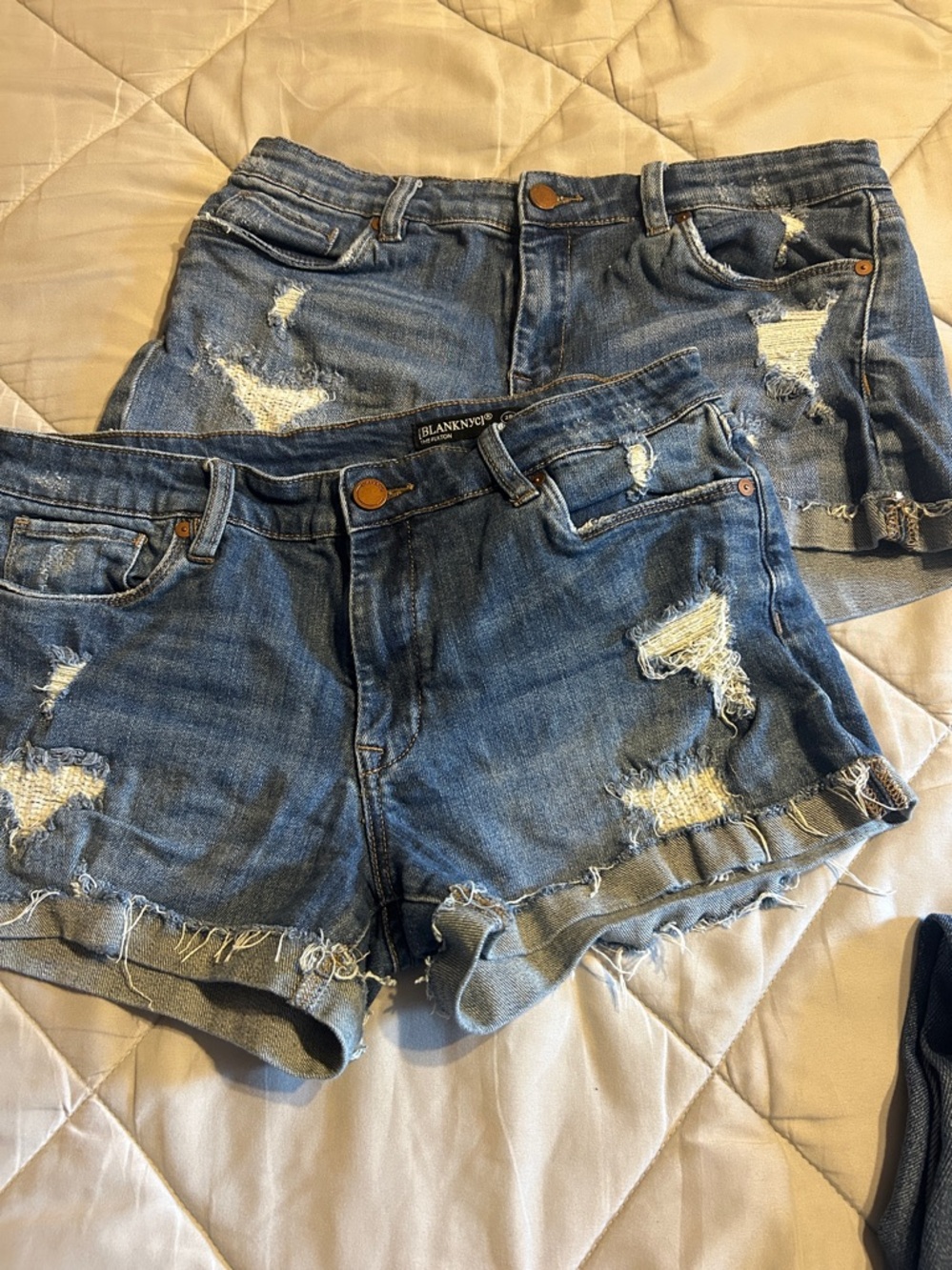 Bundle of 2 Pair Blank NYC denim The Fulton Shorts Size 28
